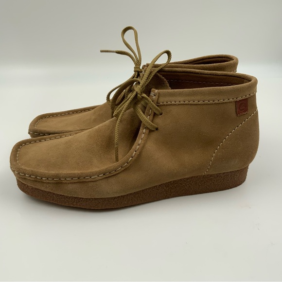 Clarks Mens Shacket Beige Suede Casual Boots. Men’s US Size 9. - Picture 2 of 9